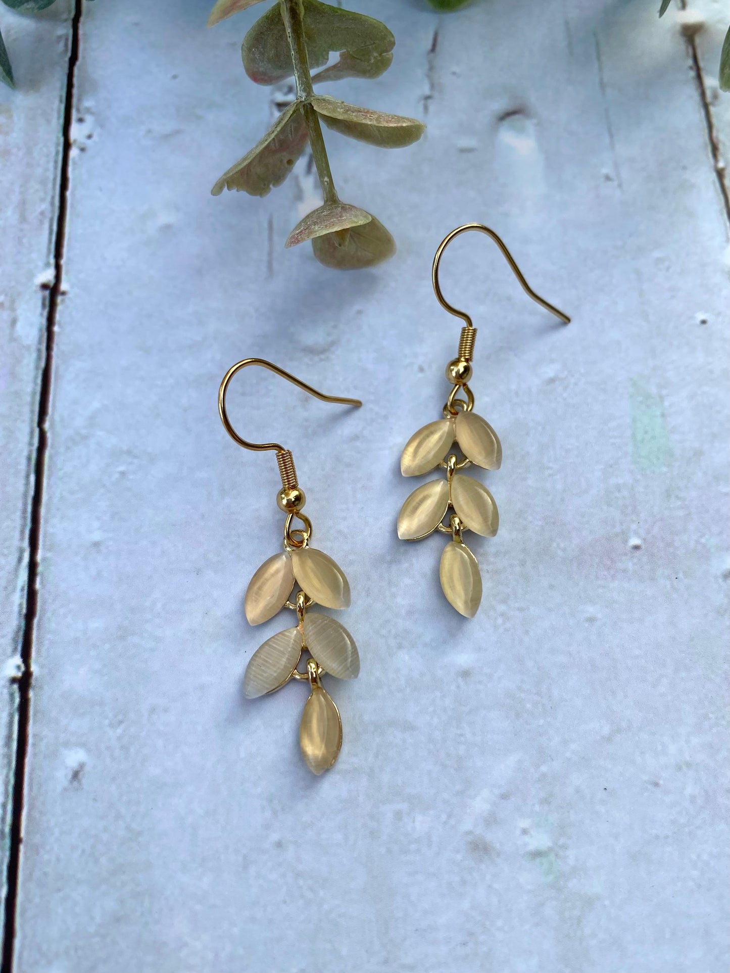 Cat's Eye Chrysoberyl Leaf Branch Pendant Earrings