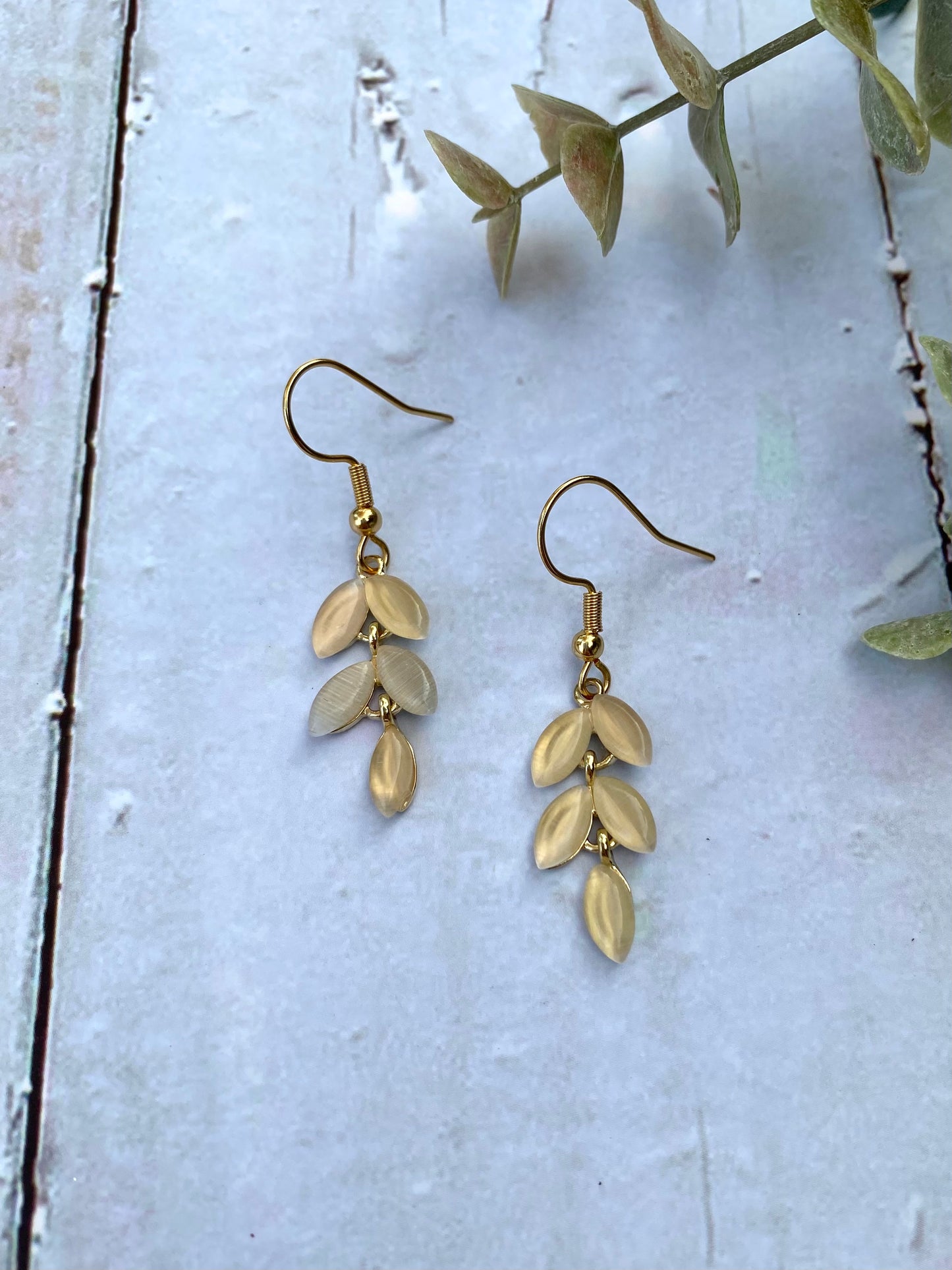 Cat's Eye Chrysoberyl Leaf Branch Pendant Earrings