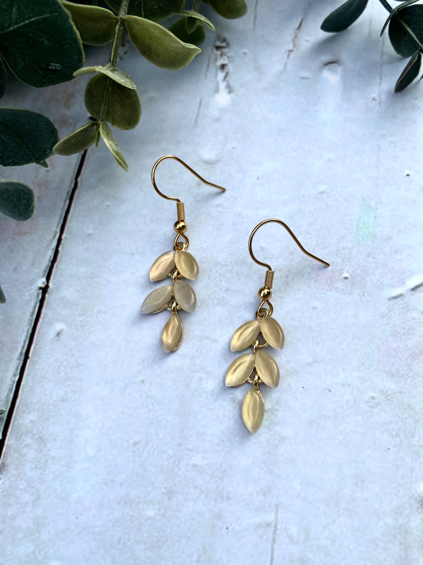 Cat's Eye Chrysoberyl Leaf Branch Pendant Earrings